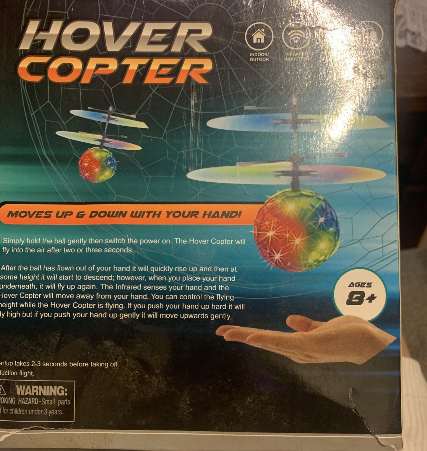 Toy HOVER COPTER Infrared Induction Ball Flying Flashing LED Light Disco Ball 8+