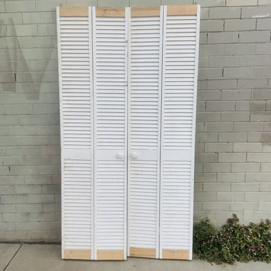 4 x Rustic Louvre Doors 201 x 29.8cm White Wooden Timber Bifolds Louvres 1200mm