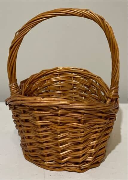 Vintage Wicker Basket 22cm Small Flower Girl Foraging Egg Gift Hamper Carry A329