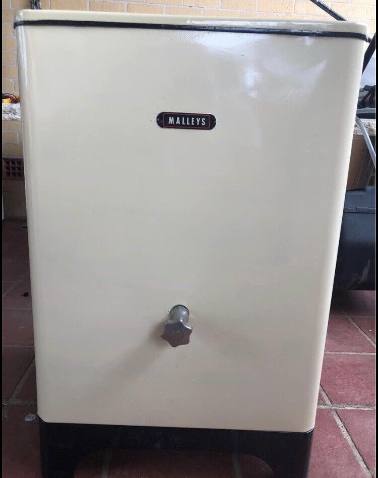 Vintage Copper Boiler 1950’s Electric Malleys Ltd Washer Lid Tap Needs Rewiring