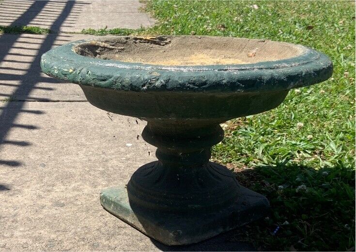 Rustic Vintage CONCRETE Pedestal Bird Bath Victorian Heritage Green 31cmH 50cmD