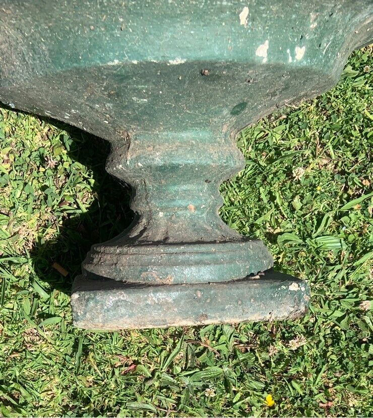 Rustic Vintage CONCRETE Pedestal Bird Bath Victorian Heritage Green 31cmH 50cmD
