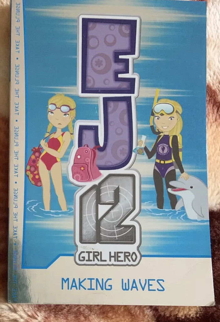 EJ12 GIRL HERO 3 Book Bundle Lot No 3 4 7 Softcover Books Susannah McFarlane PB