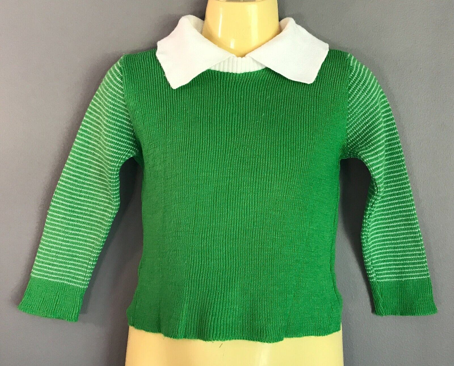 Vintage Knit Jumper 1970's Childs Green & White Collar  Acrylic Unisex Size 2