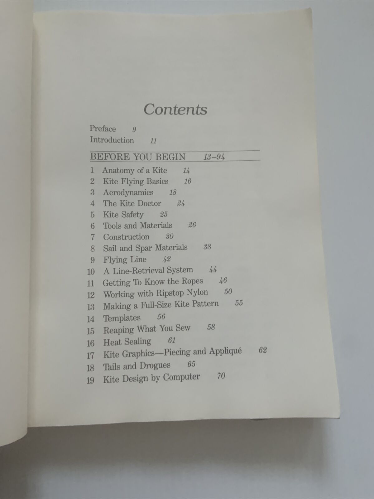 PB Book KITEWORKS Explorations in Kite Building and Flying by Maxwell Eden 1991