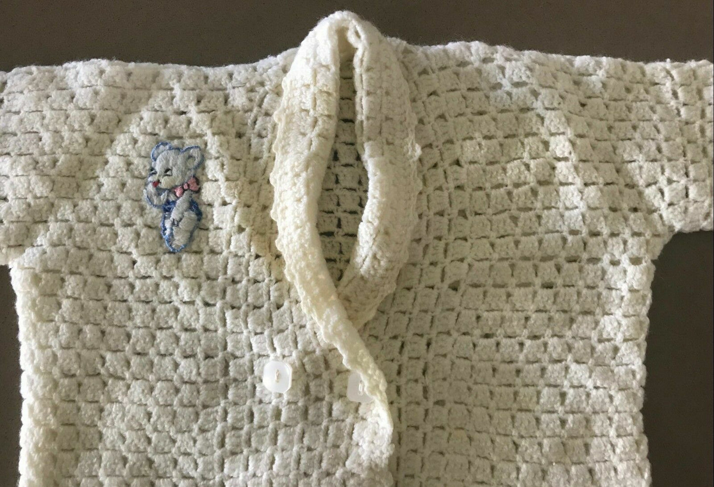 Cardigan w Teddy Bear Motif Vintage 1960's 1970's Hand Made Cream Knit - Newborn