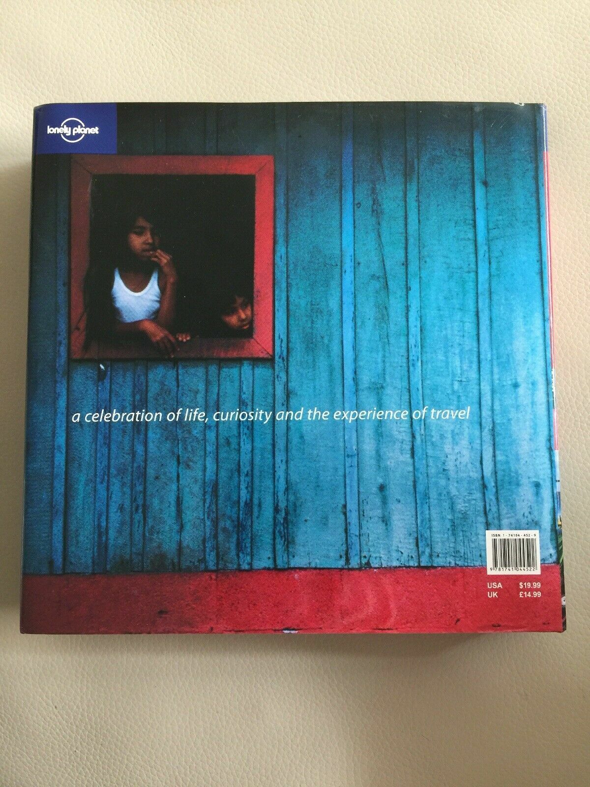 HC Book ONE PLANET Inspirational Travel Photographs by Lonely Planet 2004