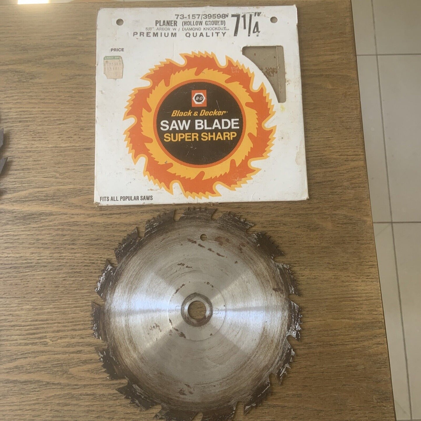 Vintage Black & Decker SAW BLADE 7 1/4” Plywood 5/8 “Arbor Hole 73-157 NOS Rust