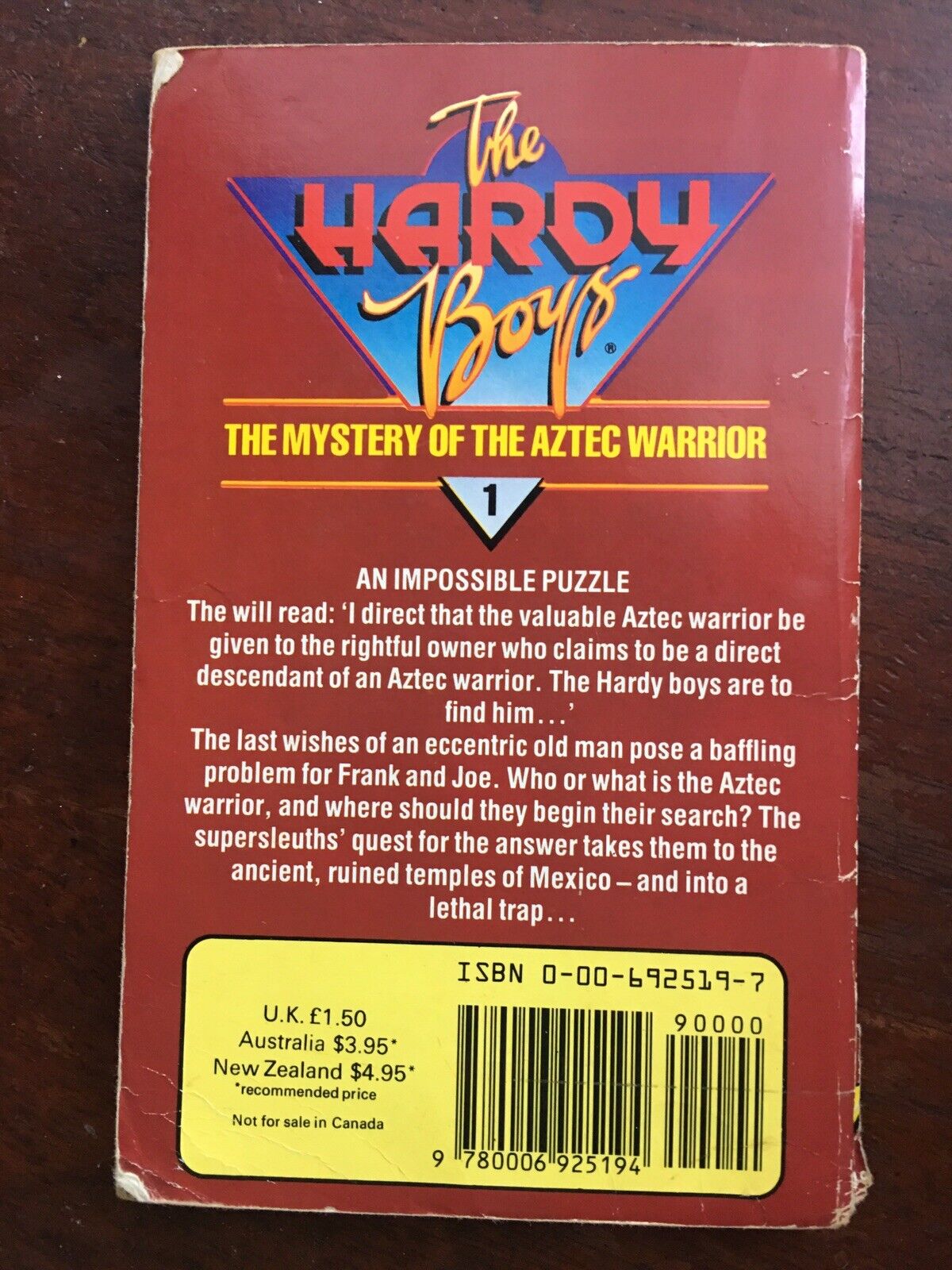 PB Book The Hardy Boys THE MYSTERY OF THE AZTEC WARRIOR #1 FRANKLIN DIXON 1985