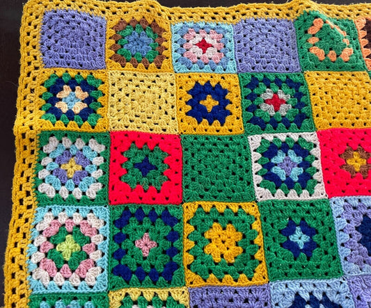 Granny 64 Square Crochet Knit Blanket Colourful Handmade Afghan Throw 101 x 99cm