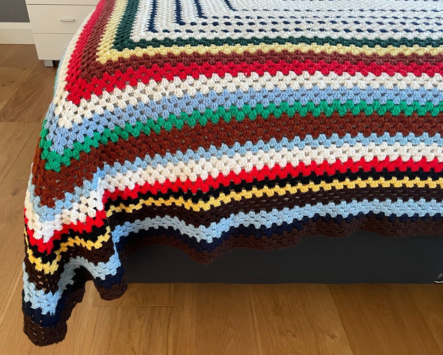 KB Throw Granny Crochet Knit Blanket Colourful Handmade Afghan Throw Bedspread