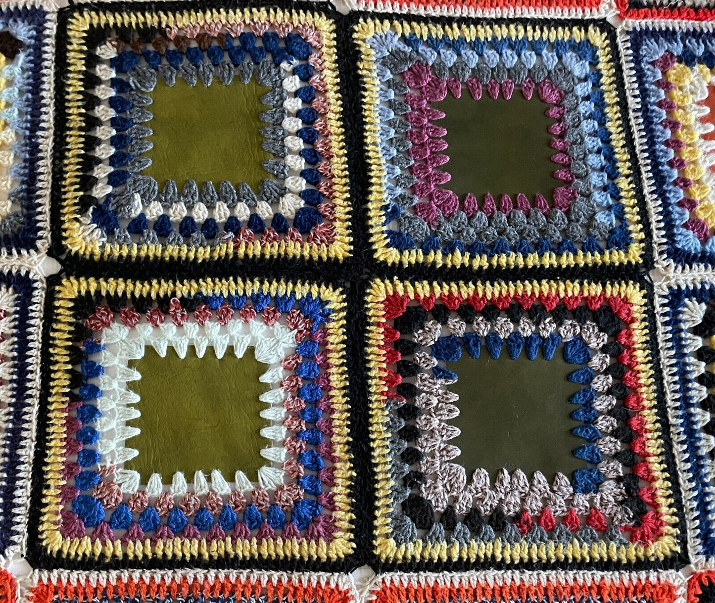 Granny Crochet & VINYL Centre SQUARE Blanket Colourful Handmade Knit 251 x 163cm