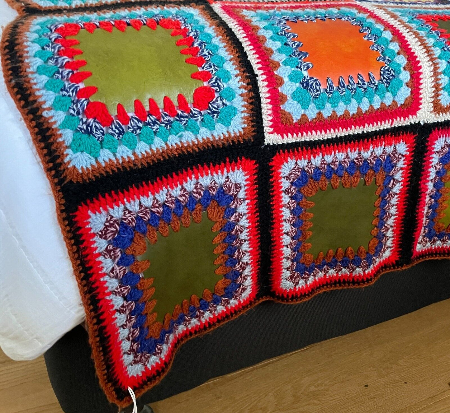 Granny Crochet & VINYL Centre SQUARE Blanket Colourful Handmade Knit 251 x 163cm