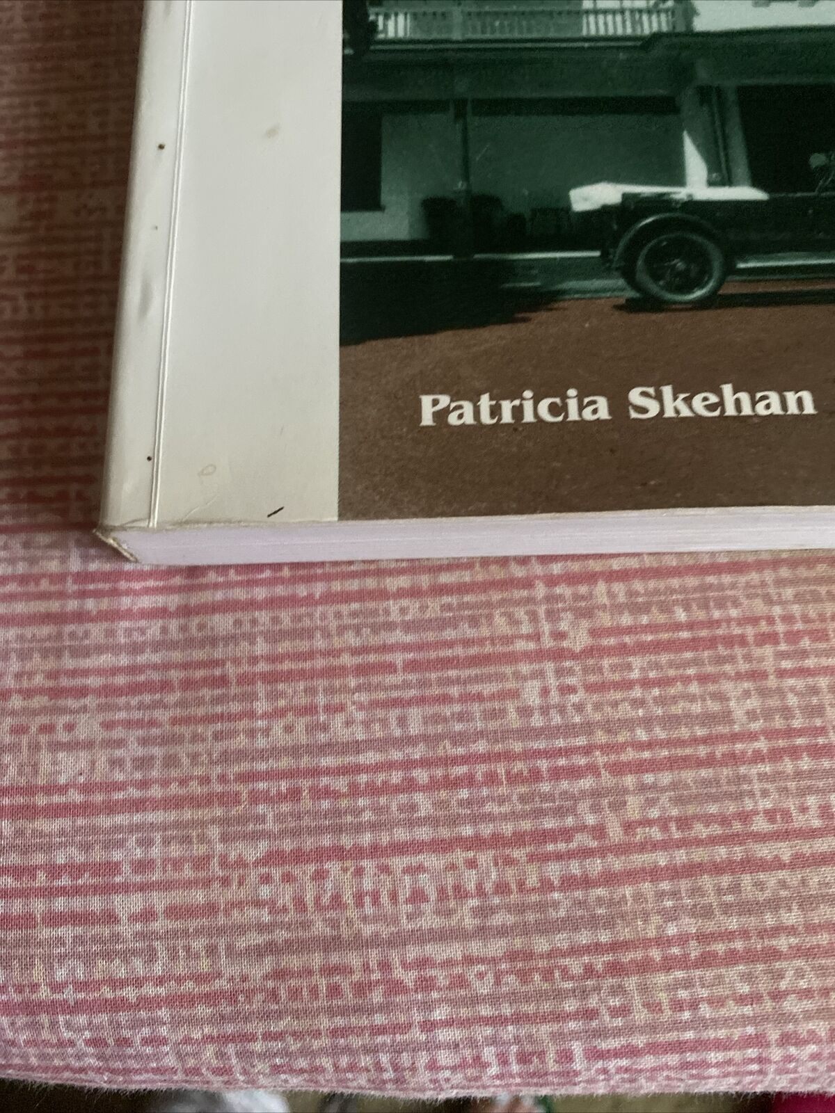PATRICIA SKEHAN THE WALKERS OF YARALLA 2nd Edition Numbered 744/1000 Year 2000