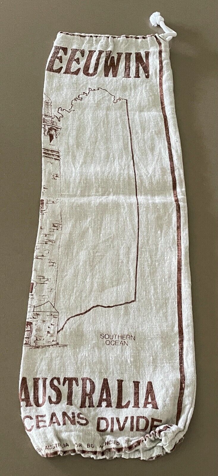 CAPE LEEUWIN WA Plastic Bag Holder Souvenir Unbleached Pure Linen Lighthouse