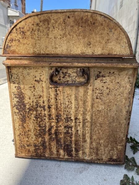 Metal  Trunk Treasure Chest Rustic Vintage Steel Military Toolbox 84cm