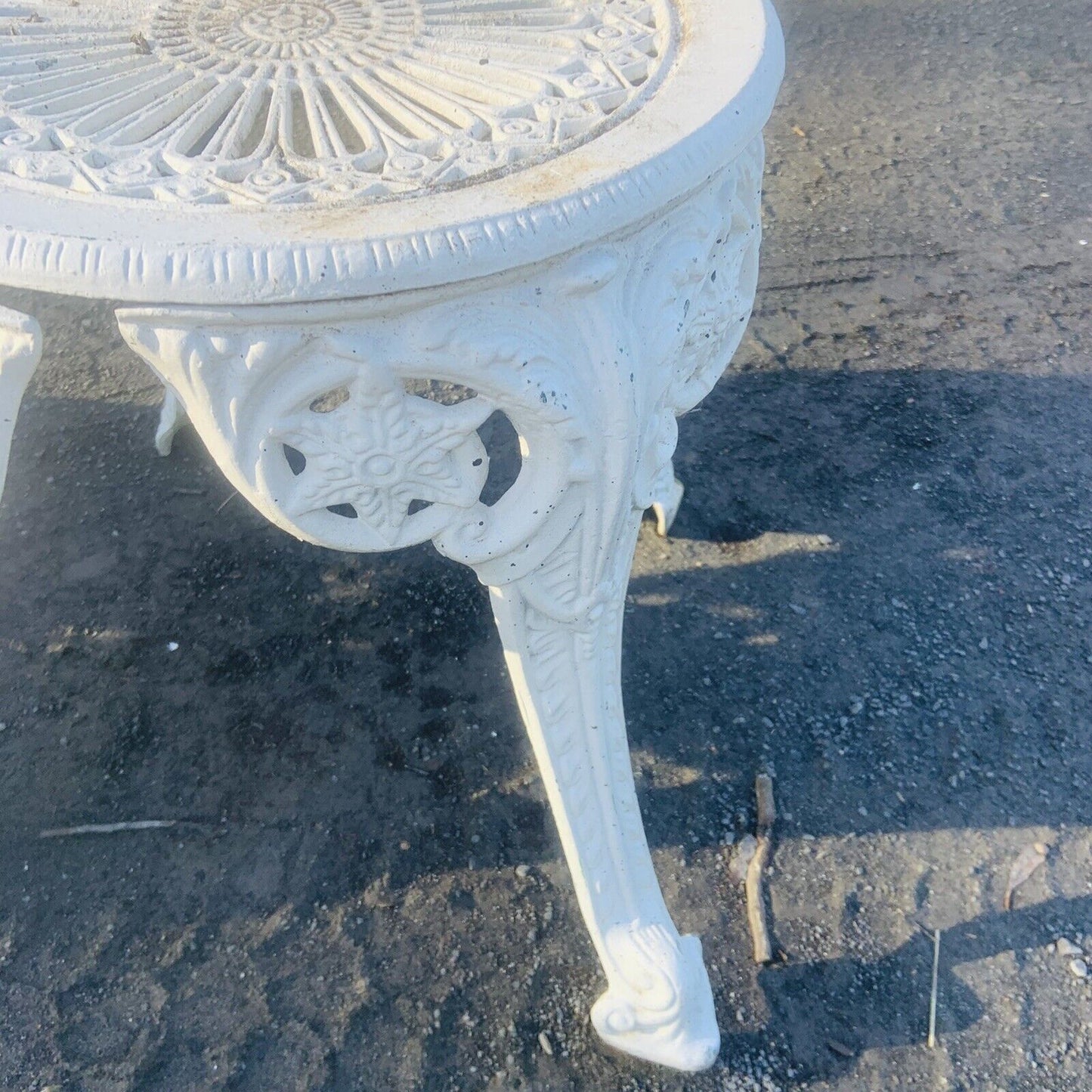 3x Rustic Dining Patio Chairs Cast Aluminium Federation White Painted Garden