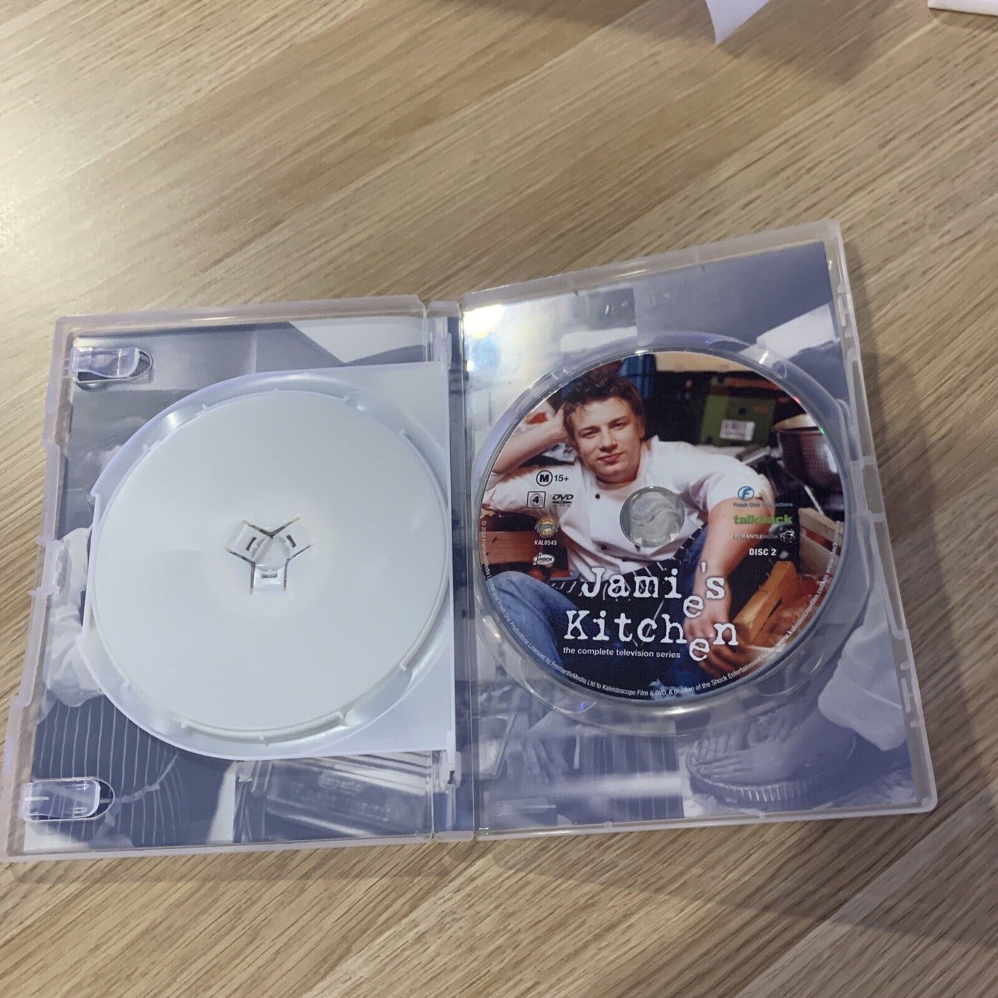 DVD Jamie's Kitchen The Complete Television Series Jamie Oliver R4 2 Disc Set