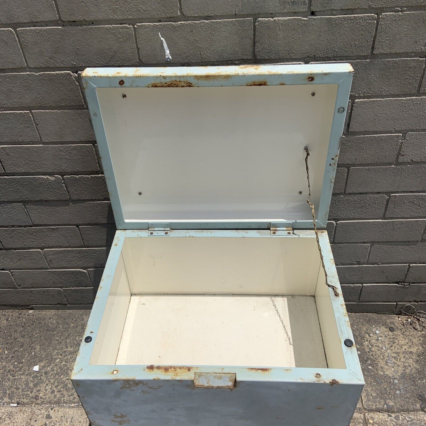 Rustic Vintage Metal Industrial Toolbox Toy Chest Strong Box Castors & Pad Seat