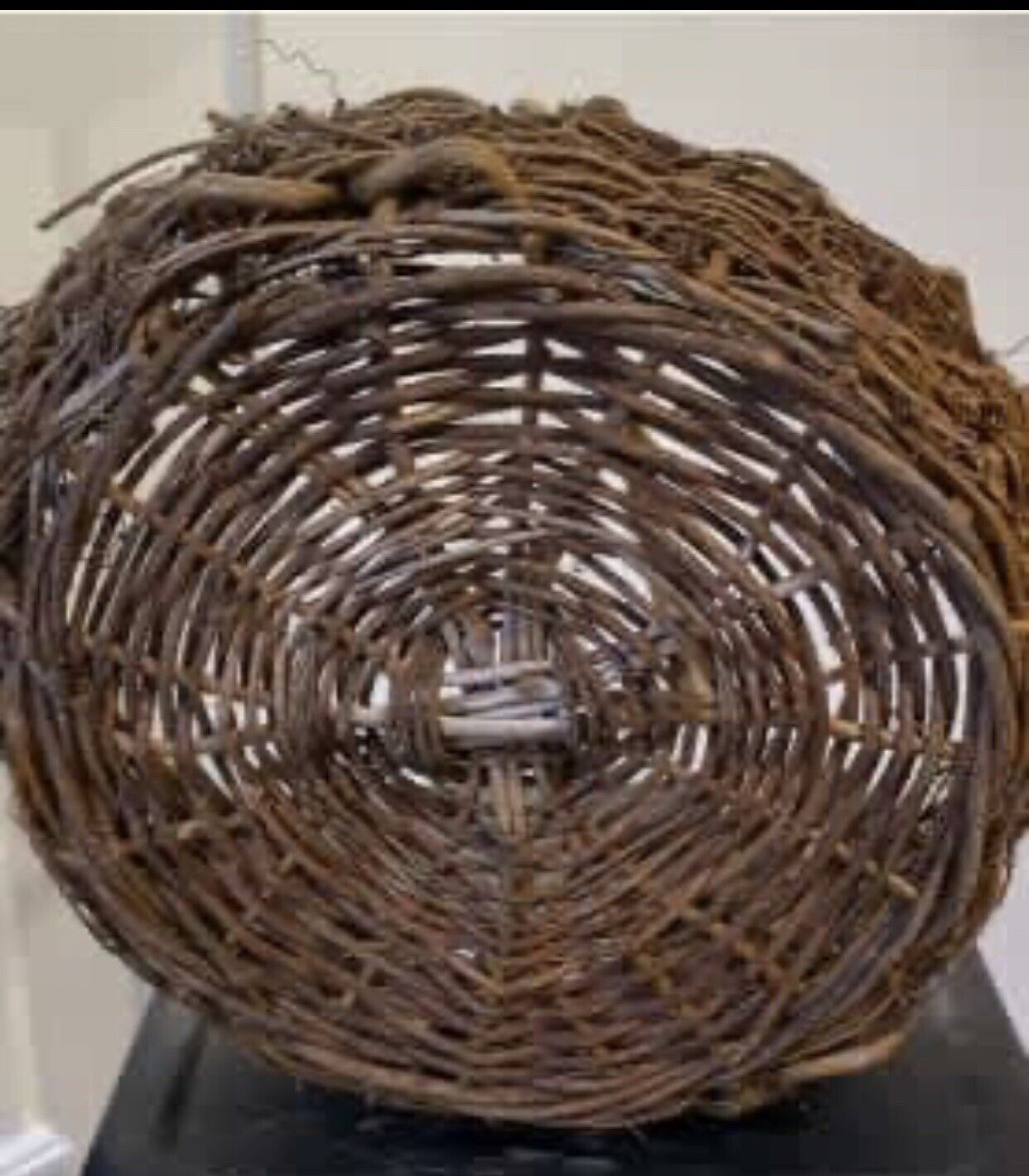 Rustic 33cm Twisted Willow Twig Basket Long Handle Market Garden Eggs AE169