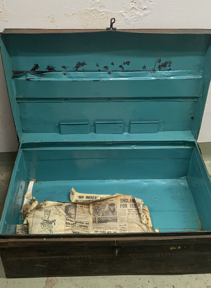 Metal Treasure Chest Trunk Rustic Vintage 84cm Steel Military Toolbox
