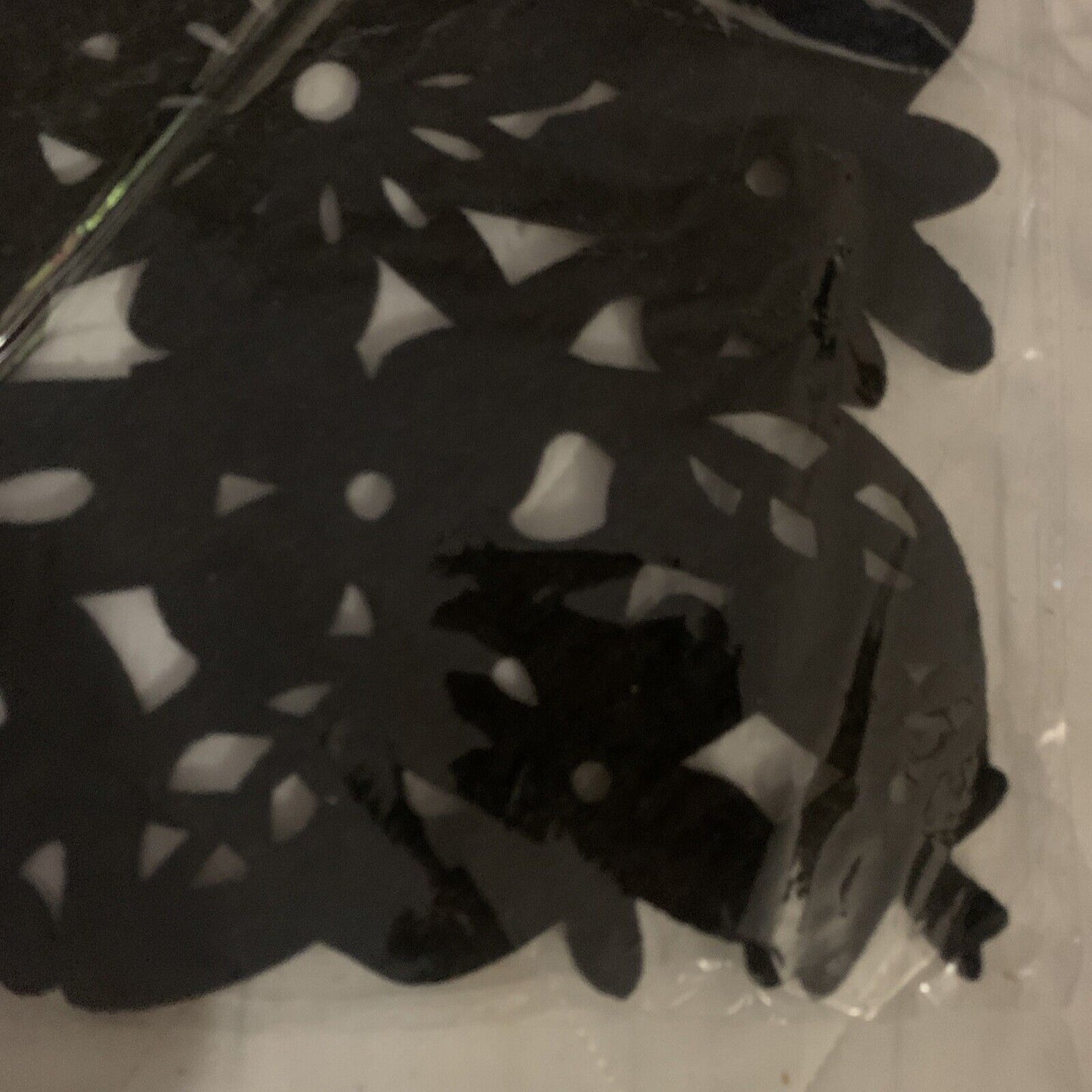CASAUNO 2 x PLACEMATS Black Flower Leaves Rectangular Felt Laser Cut Sealed NEW