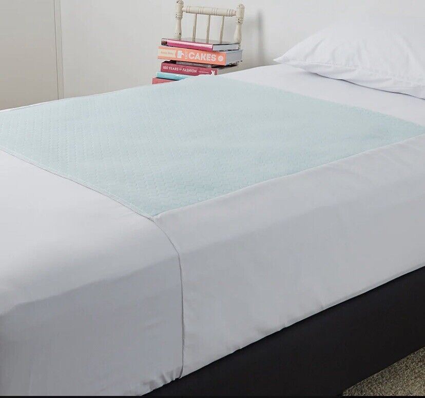 BUDDIES SMART Waterproof Bed Pad W Tuck Ins Single / King Single 90 x 100cm NEW