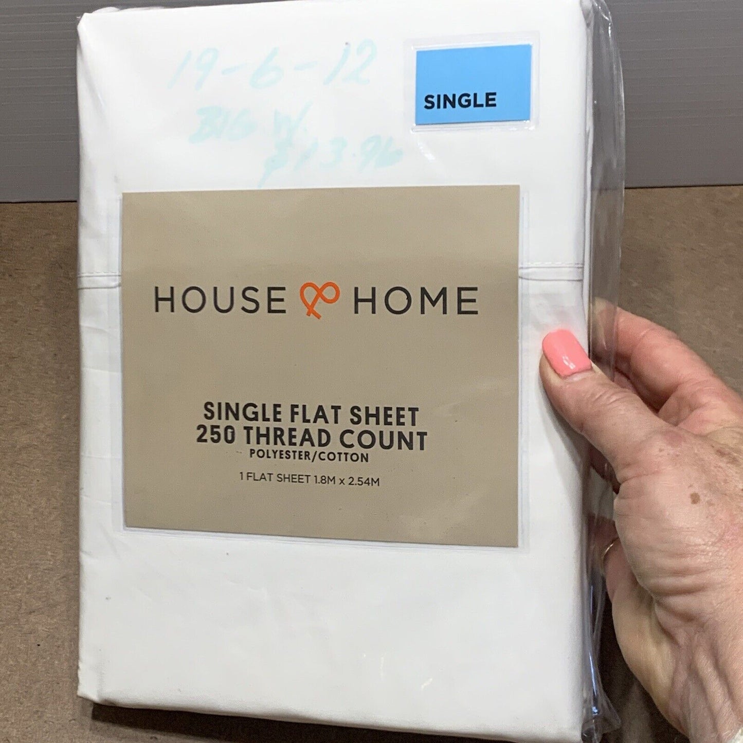 White SINGLE FLAT SHEET House & Home 250 Thread Count Poly Cotton Sealed NEW