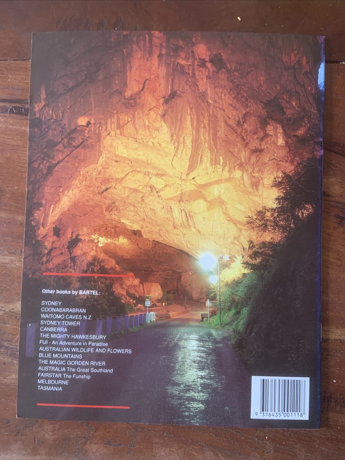 PB JENOLAN CAVES Australia New South Wales by Bartel Photography Book 1992 NSW