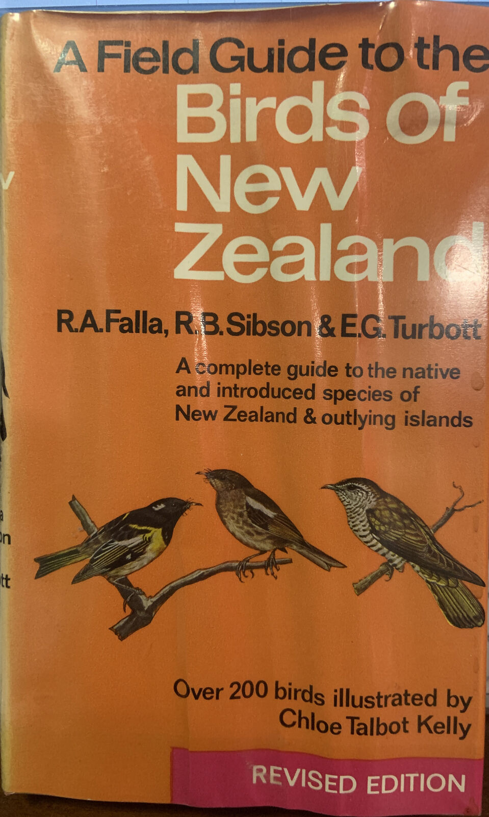 HC Book A Field Guide to the BIRDS OF NEW ZEALAND Falla Sibson Turbott 1972