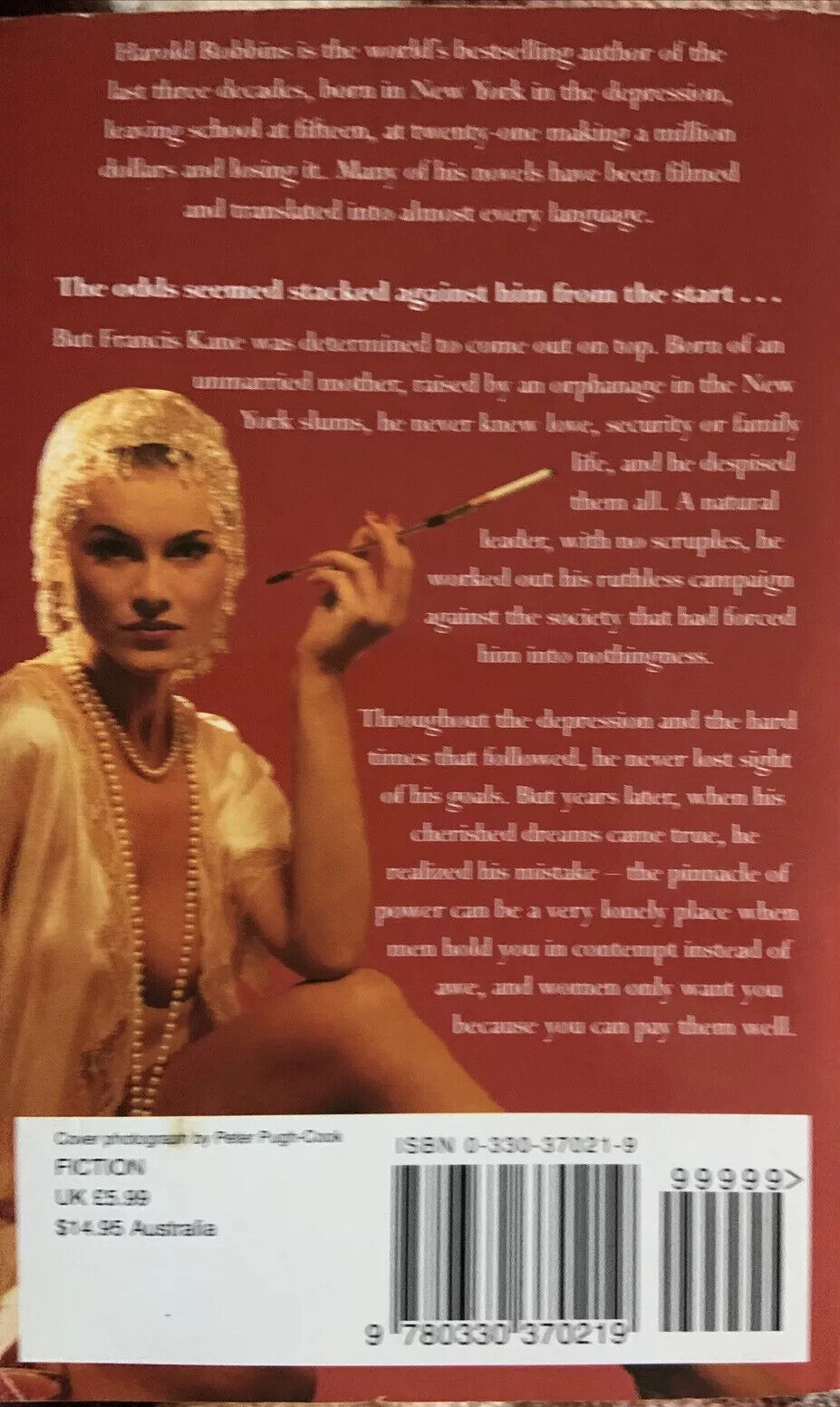 Fiction PB NEVER LOVE A STRANGER by Harold Robbins Foxing 1997 Novel Rare