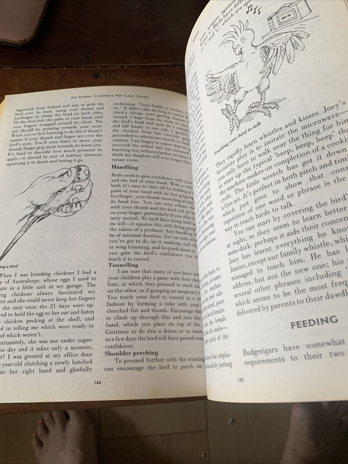 PB Dr HARRY COOPER’S Pet Care Guide 1991 Australian TV Vet Burkes Backyard VTG
