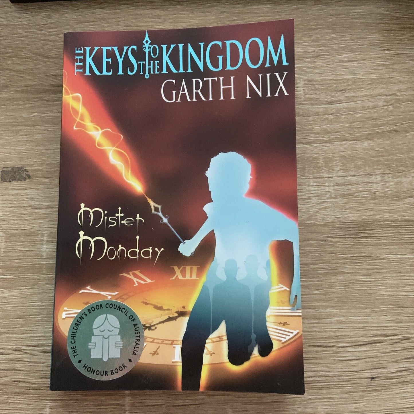 PB Book THE KEYS TO THE KINGDOM Mister Monday by Garth Nix 2003 NEW