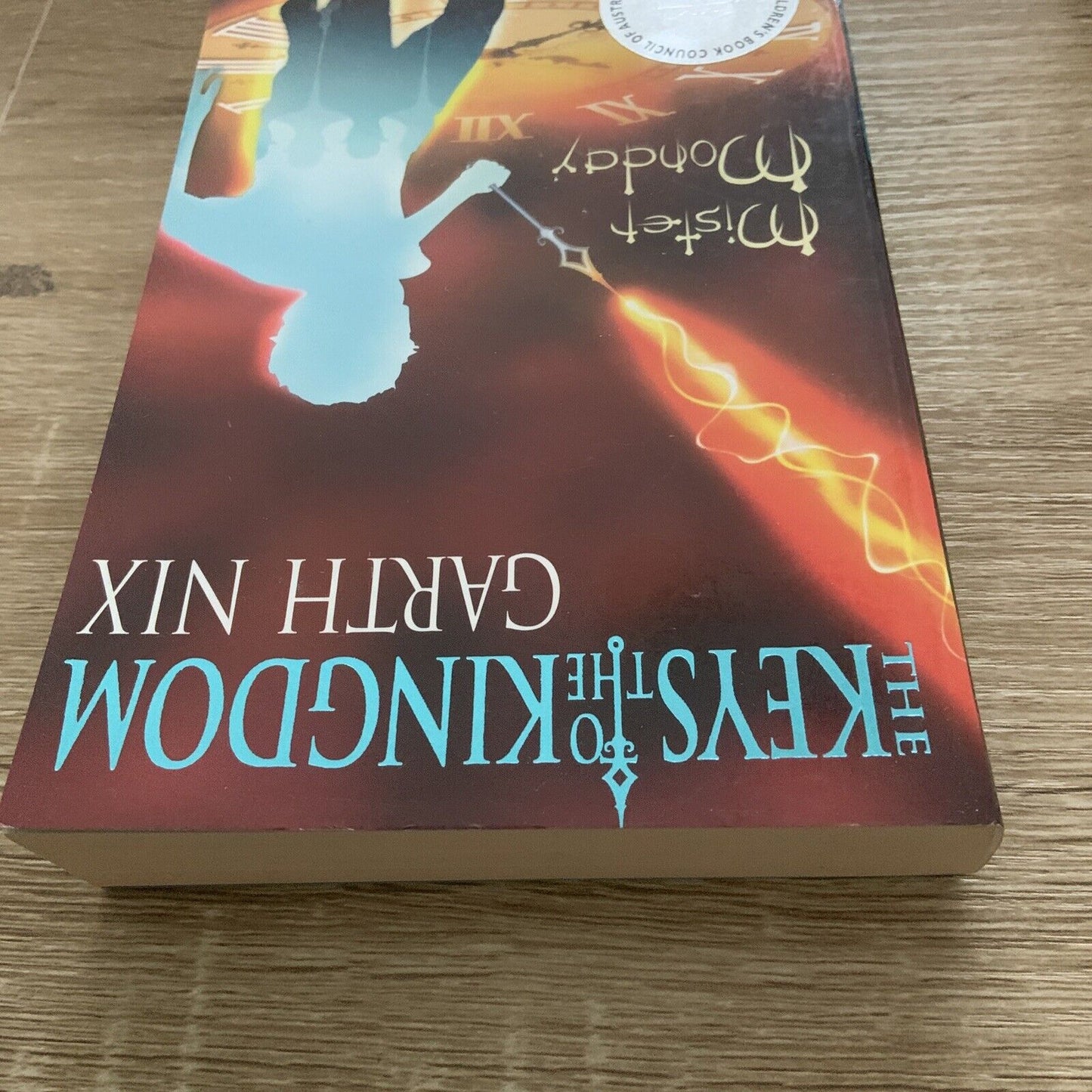 PB Book THE KEYS TO THE KINGDOM Mister Monday by Garth Nix 2003 NEW
