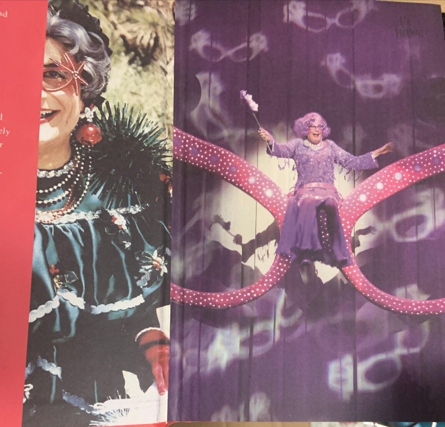 HC Book HANDLING EDNA by Humphries Barry DJ Biography Dame Everage