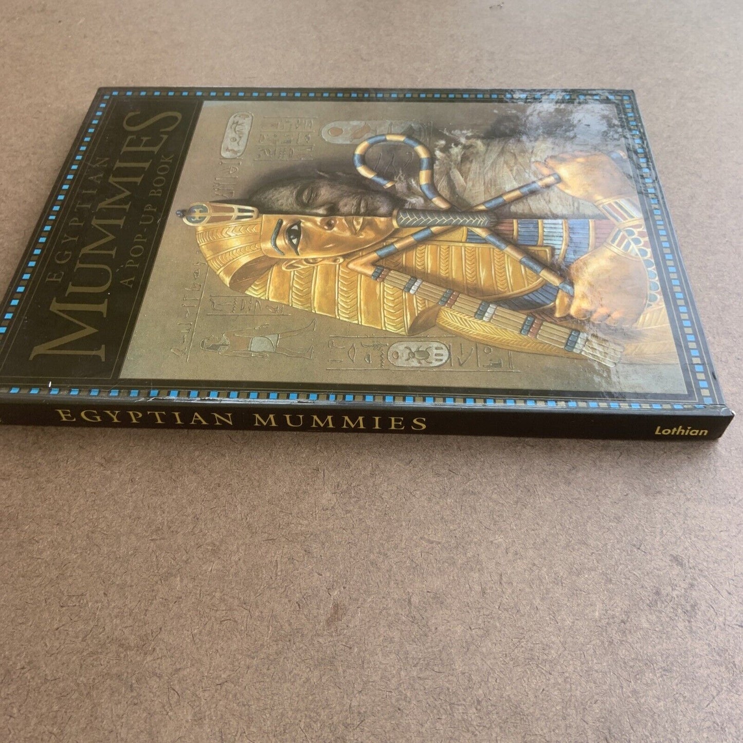 HC Book EGYPTIAN MUMMIES A Pop-Up Book Glossy Wipe Clean unused all ages