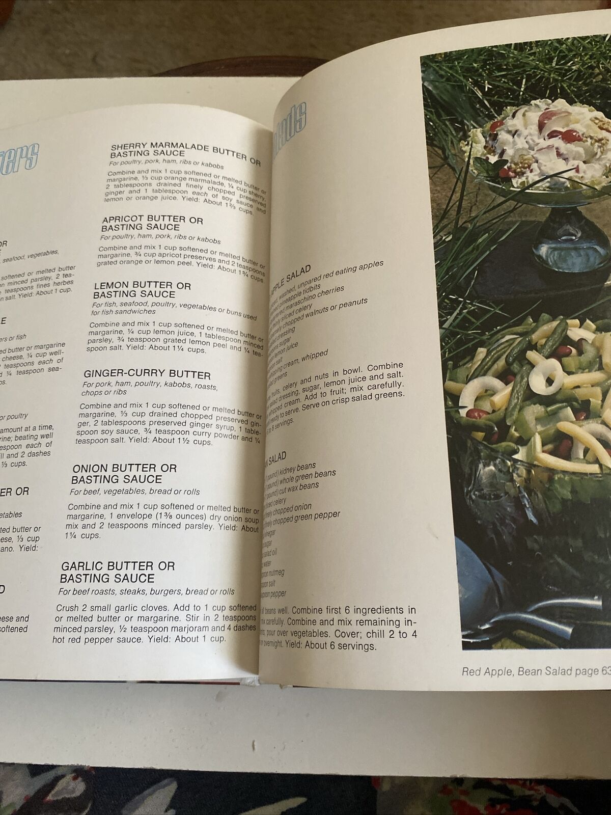 Cookbook BARBECUING the WEBER Covered Way Vintage 1985 BBQ Cookout Recipe Book