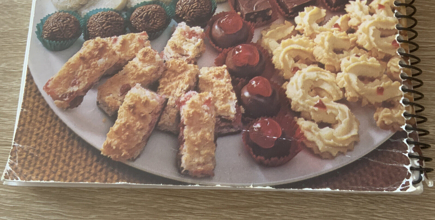 Cookbook Vintage Eating In The ‘80’s  Sydney County Council 1985 Recipes Classic