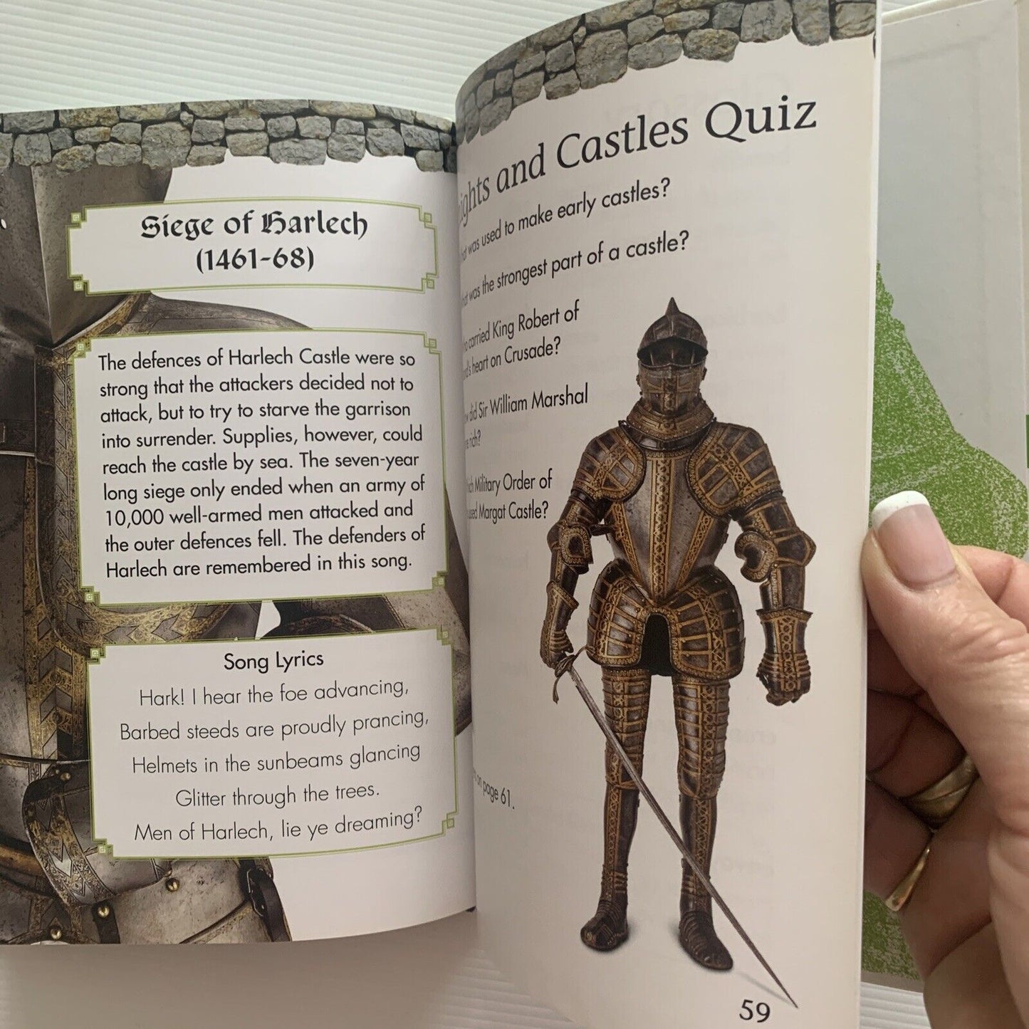 Knights and Castles DK Readers: Level 3 by DK Publishing Rupert Matthews HC