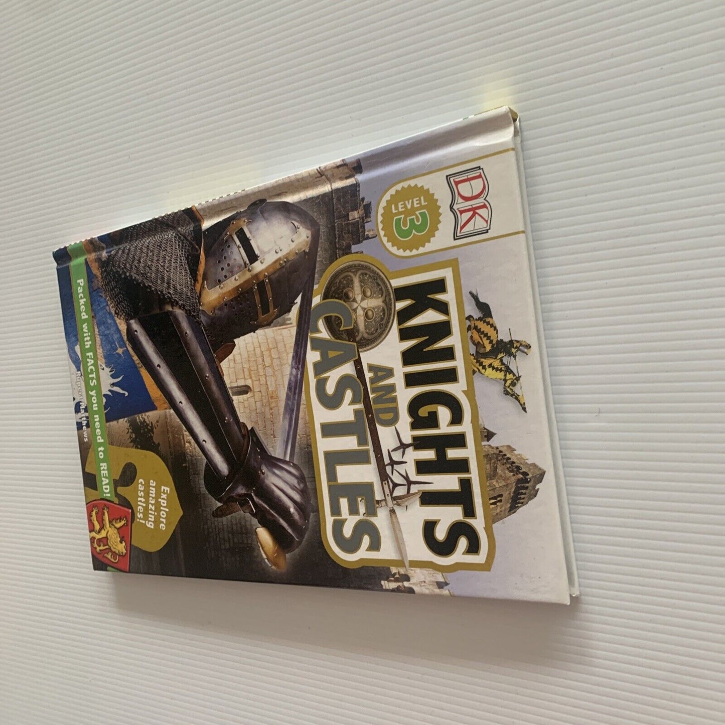Knights and Castles DK Readers: Level 3 by DK Publishing Rupert Matthews HC