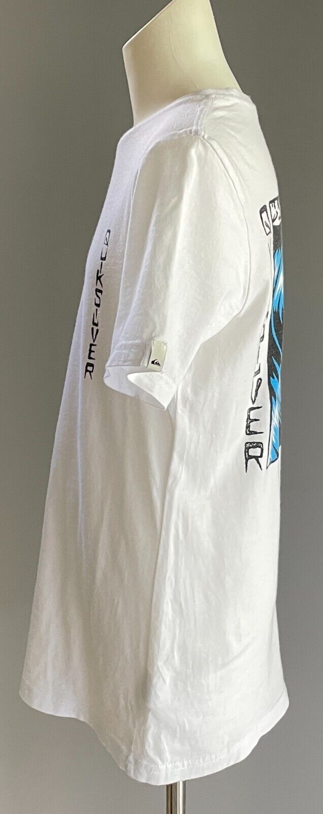 Boys QUIKSILVER White T-Shirt Size 10 Print at Back & Chest Short Sleeves