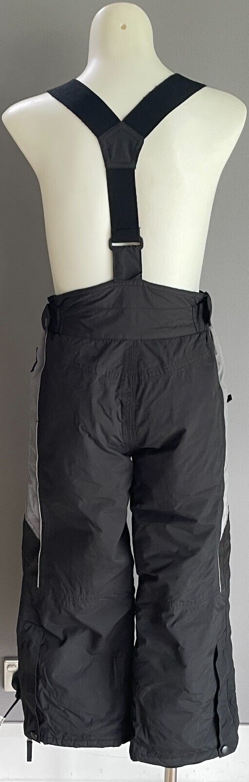 CRANE SPORTS Boys Ski Snowboard Snow Pants Grey Black White Winter Warm Size 8