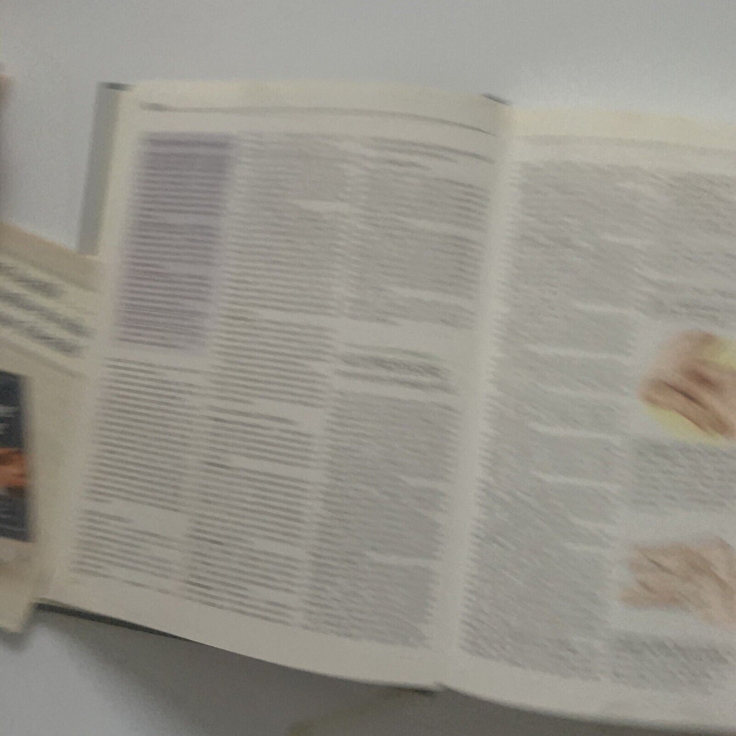 Reader's Digest Family Guide to Alternative Medicine  Reference 1992 HC SelfHelp