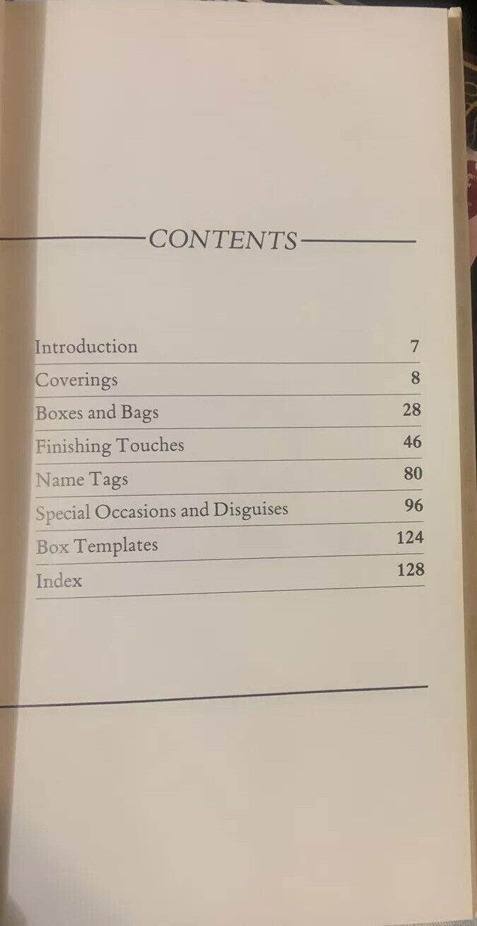 The Creative Book of  Gift Wrapping by Burdett Rosalind HC Pictorial Instruction