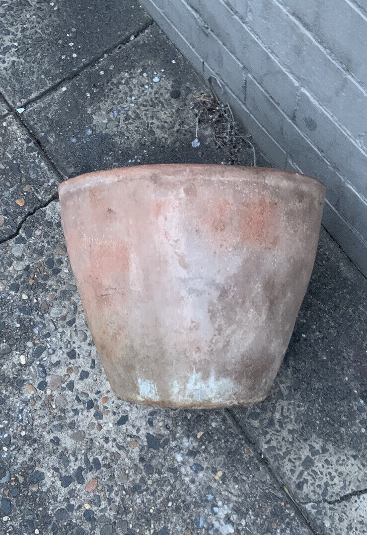Vintage Terracotta Clay Garden Pot Chunky 29x36cm Planter Urn Leichhardt 2040
