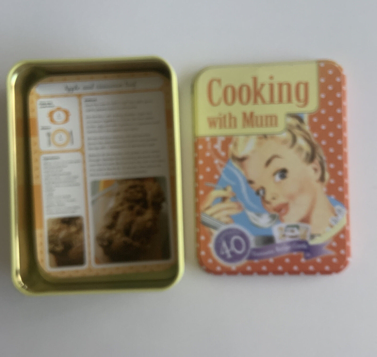 Metal Tin COOKING WITH MUM Recipe Cards Collectables W 40 Large Igloo Books