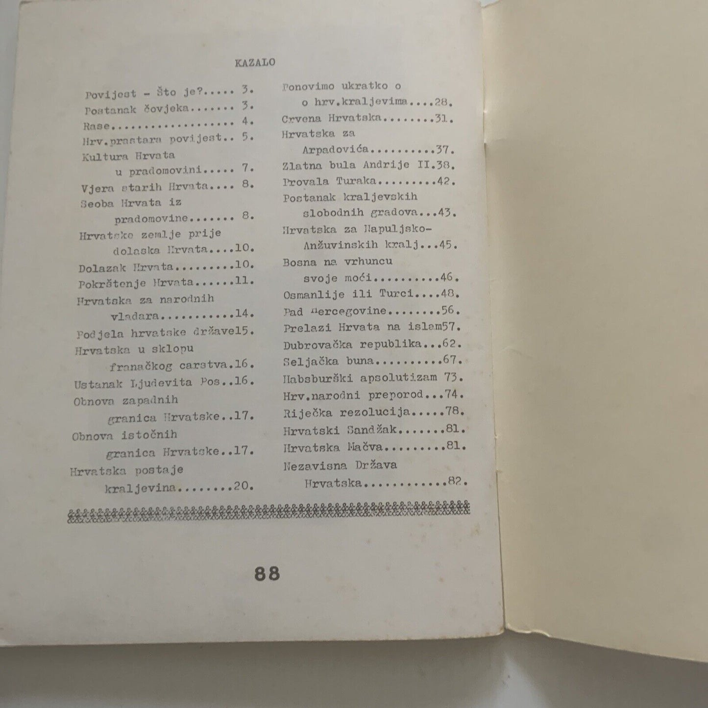 HRVATSKA POVIJEST ZA III I IV Razred Hrvatska Skola Australia Melbourne 1977