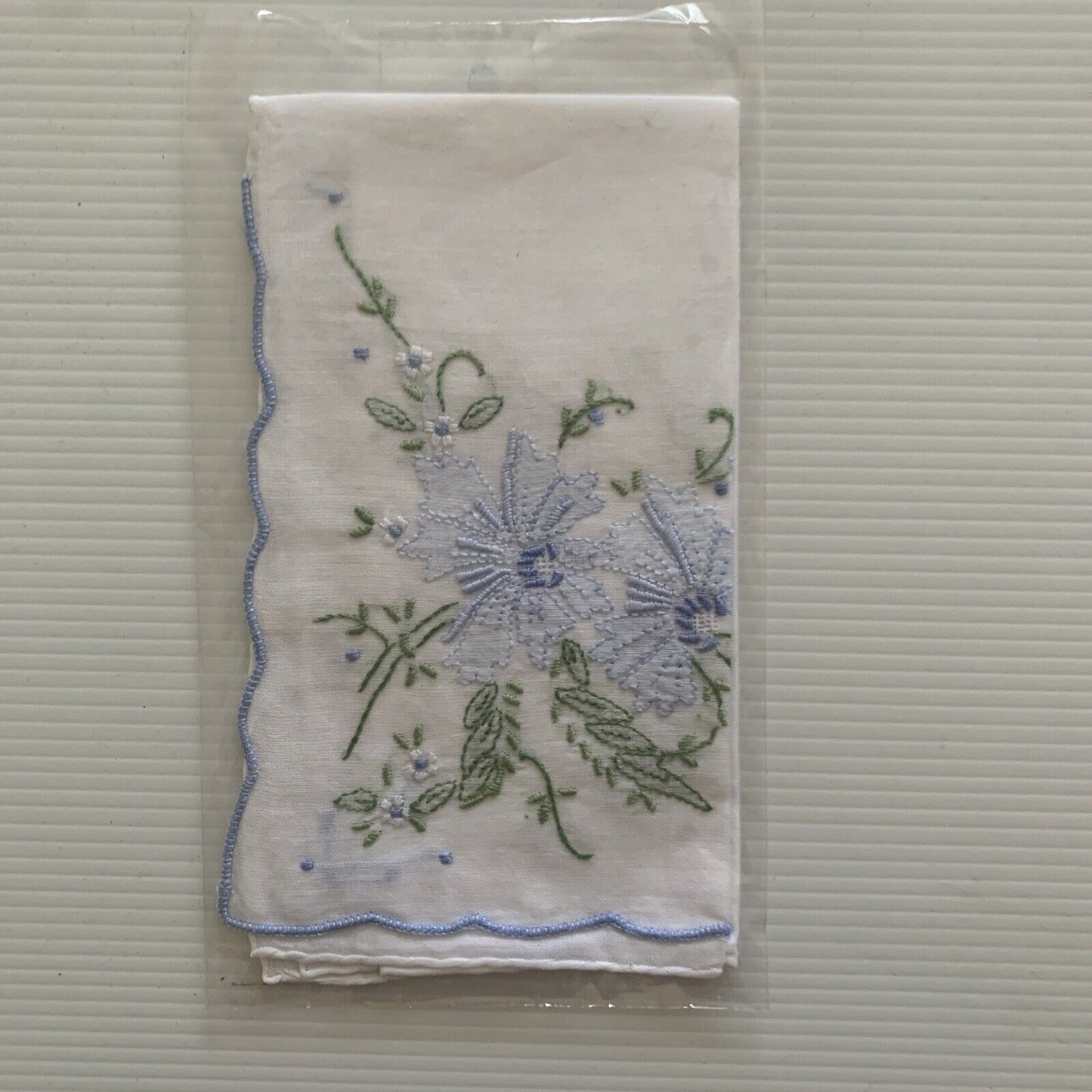 Vintage HANDKERCHIEF 30cm Blue Embroidery Scallop Edge White Cotton Sealed NEW