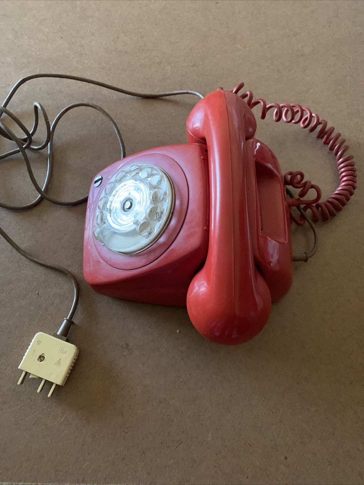 ROTARY DIAL TELEPHONE Red Lacquer Telecom AWA  5036 Lock (No Key) Untested RETRO