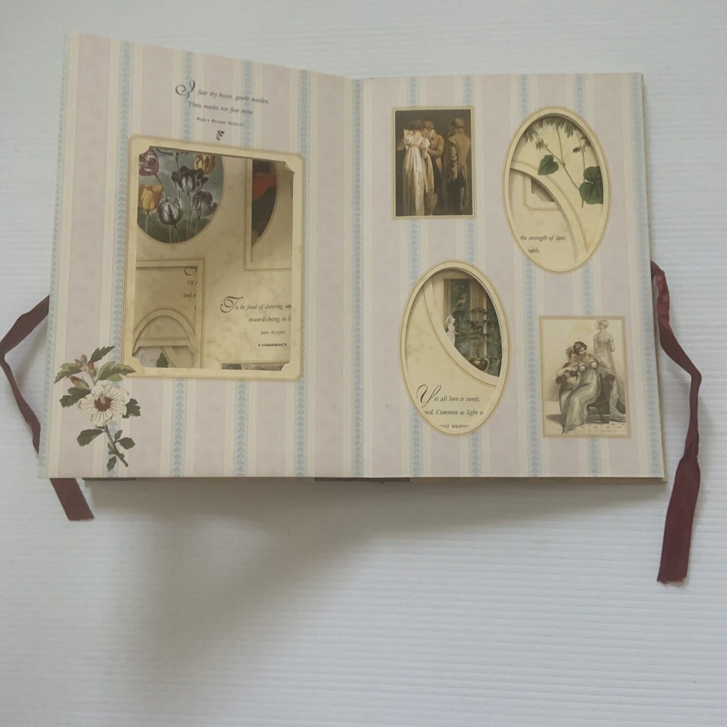 Large THE ROMANTIC Photograph Album  Features “The Kiss” 1997 NEW Carlton Books